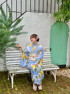 Akari Kitô feet photo thumbnail