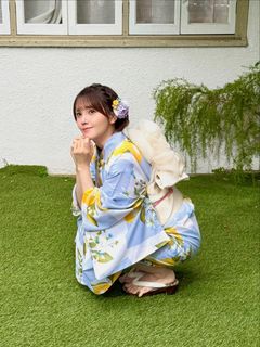 Akari Kitô feet photo thumbnail