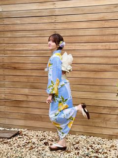 Akari Kitô feet photo thumbnail