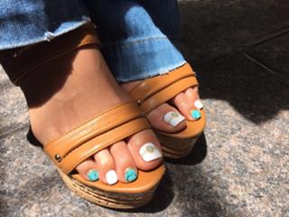 Akemi Darenogare feet photo 4