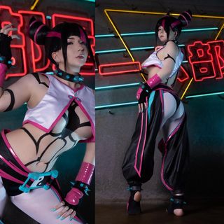 Akemi Hogan feet photo thumbnail