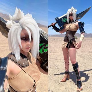 Akemi Hogan feet photo thumbnail
