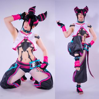 Akemi Hogan feet photo thumbnail