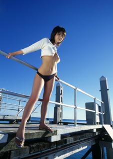 Aki Hoshino feet photo 2