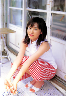 Aki Maeda feet photo 4