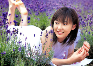 Aki Maeda feet photo 9