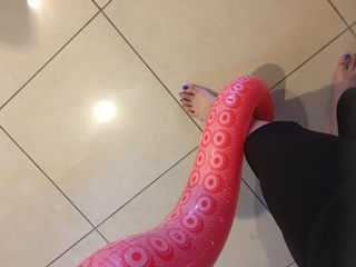 Akidearest feet photo thumbnail