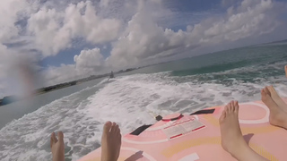 Akidearest feet photo thumbnail