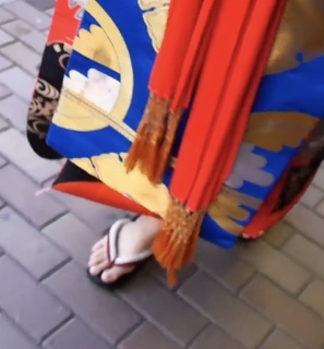 Akidearest feet photo thumbnail