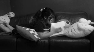 Akidearest feet photo thumbnail