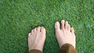 Akidearest feet photo thumbnail