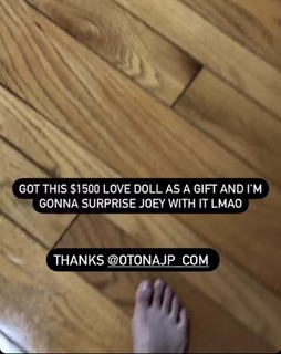 Akidearest feet photo thumbnail