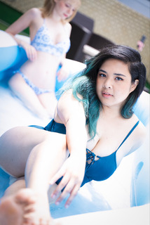 Akidearest feet photo thumbnail