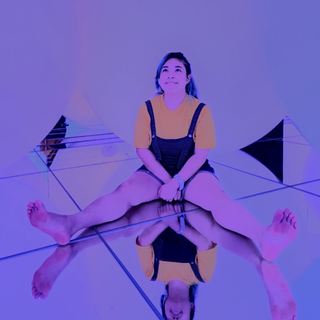 Akidearest feet photo thumbnail