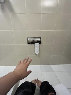 Akidearest feet photo thumbnail