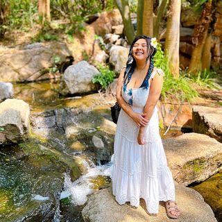 Akidearest feet photo thumbnail