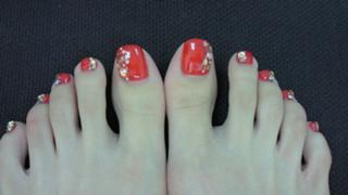 Akina Minami feet photo 9