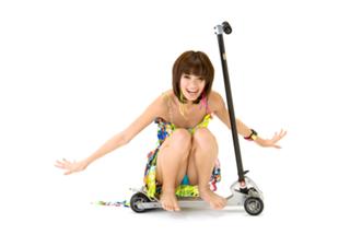 Akina Minami feet photo 3