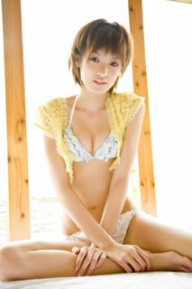 Akina Minami feet photo 3