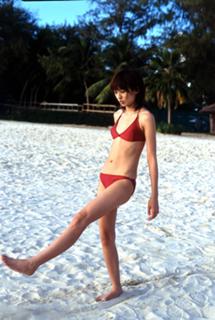Akina Minami feet photo 1