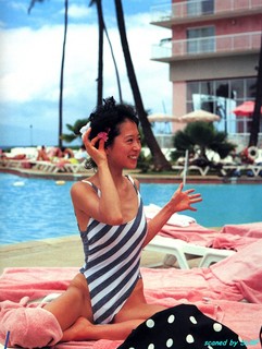 Akina Nakamori feet photo 13