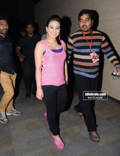 Aksha Pardasany feet photo 11