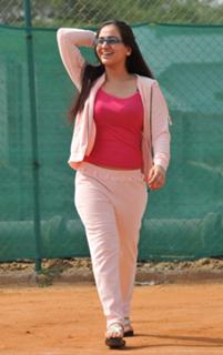 Aksha Pardasany feet photo 17