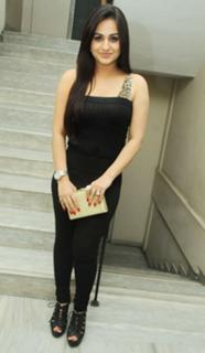 Aksha Pardasany feet photo 9