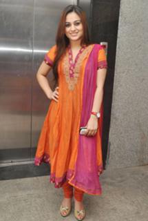 Aksha Pardasany feet photo 8
