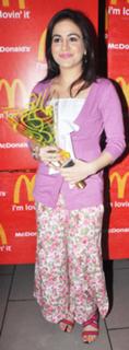 Aksha Pardasany feet photo 4