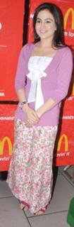 Aksha Pardasany feet photo 3