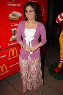 Aksha Pardasany feet photo 15