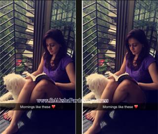 Aksha Pardasany feet photo 8
