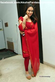 Aksha Pardasany feet photo 2