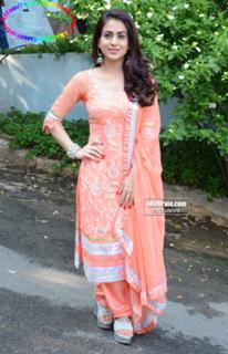 Aksha Pardasany feet photo 7