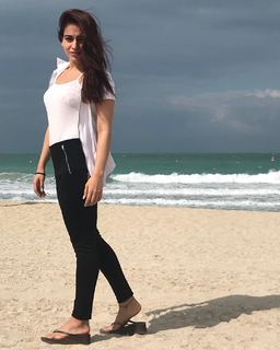 Aksha Pardasany feet photo 1