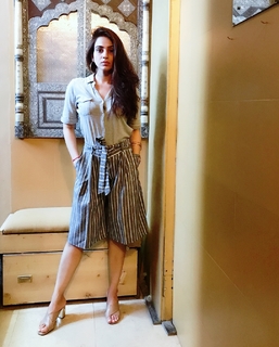 Aksha Pardasany feet photo 5