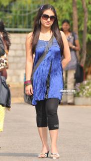 Aksha Pardasany feet photo 2