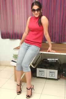 Aksha Pardasany feet photo 11