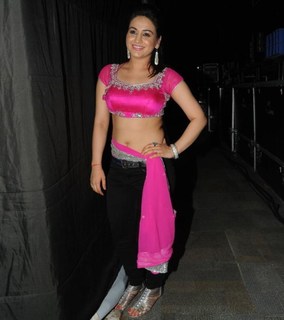 Aksha Pardasany feet photo 13