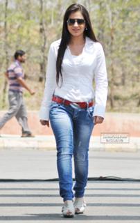Aksha Pardasany feet photo 14