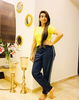 Akshara Singh feet photo 16