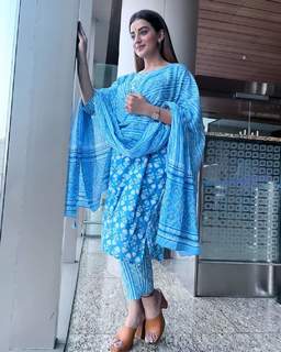 Akshara Singh feet photo 10