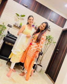 Akshara Singh feet photo 4