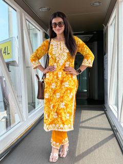 Akshara Singh feet photo 4