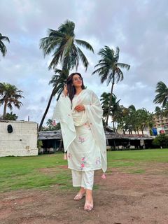 Akshara Singh feet photo 13