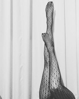 Alaine Crissiê feet photo thumbnail