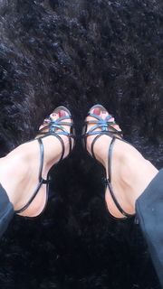 Alaine Crissiê feet photo thumbnail