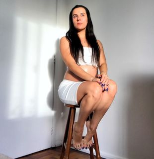 Alaine Crissiê feet photo thumbnail