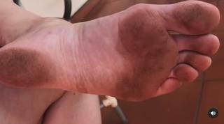 Alaine Crissiê feet photo thumbnail